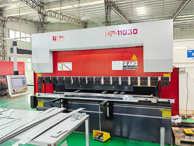 CNC Bending Machine